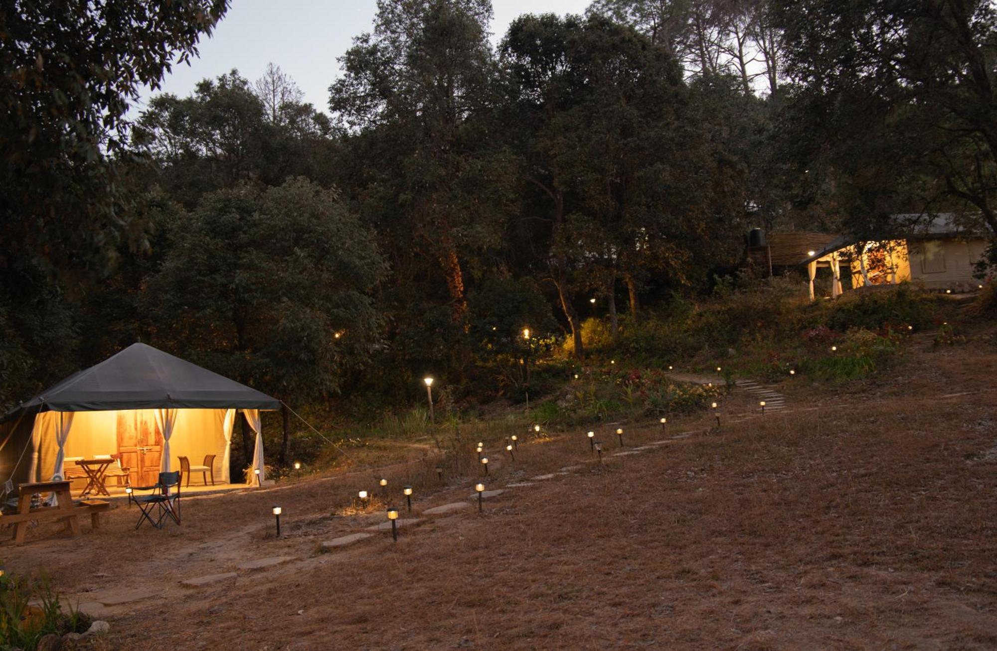 Nayalap - Rural Himalayan Glamping Otel Shitlakhet Dış mekan fotoğraf